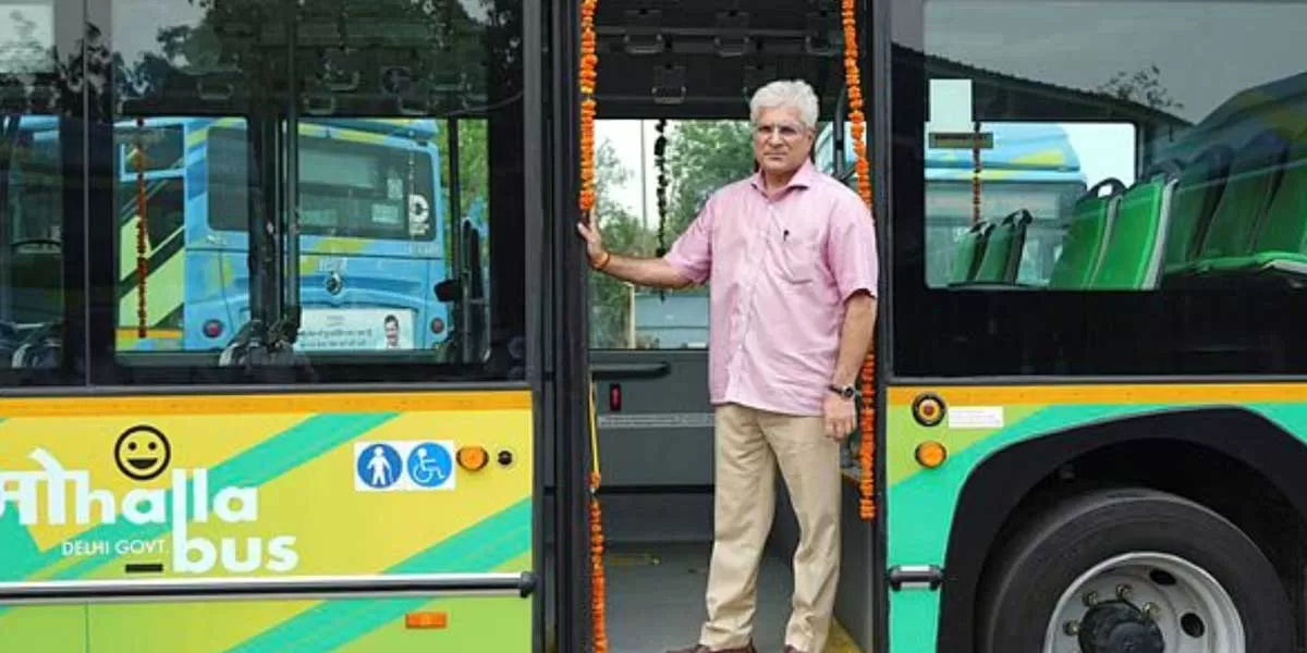 Delhi Government Initiates Trial Run of Mohalla Bus Service