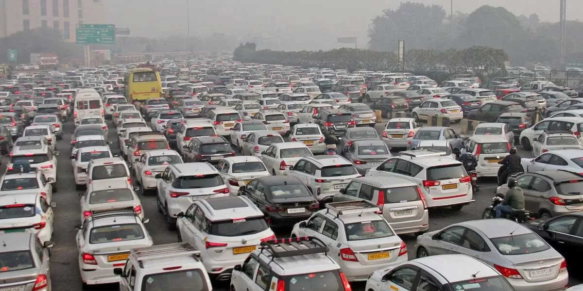 Gurgaon Traffic Crackdown: 1.3 Lakh Challans, Rs.1 Crore in Fines