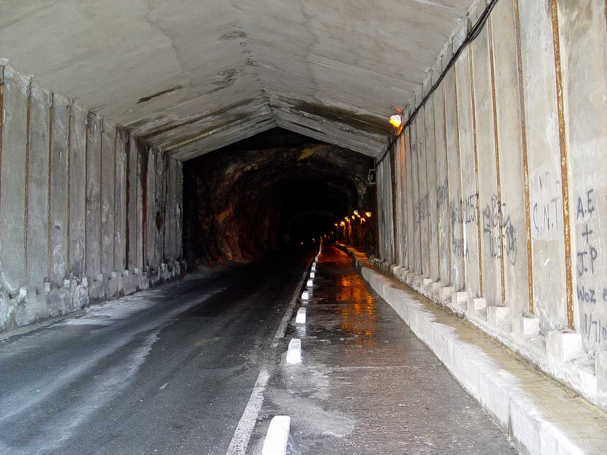 Samruddhi Mahamarg's longest tunnel in Maharashtra is nearing completion