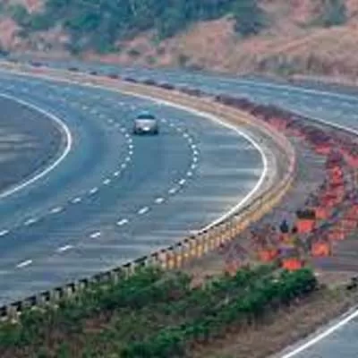 NHAI's Rs 5.88 bn expressway project paused