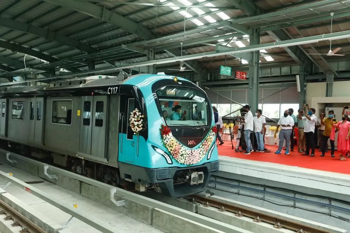 DMRC, KRCL MoU for Metro Projects