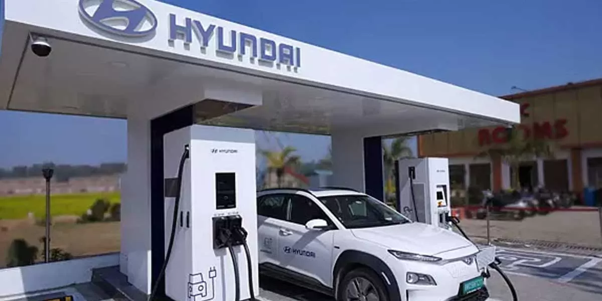 Hyundai Unveils Teaser Images of New Inster EV