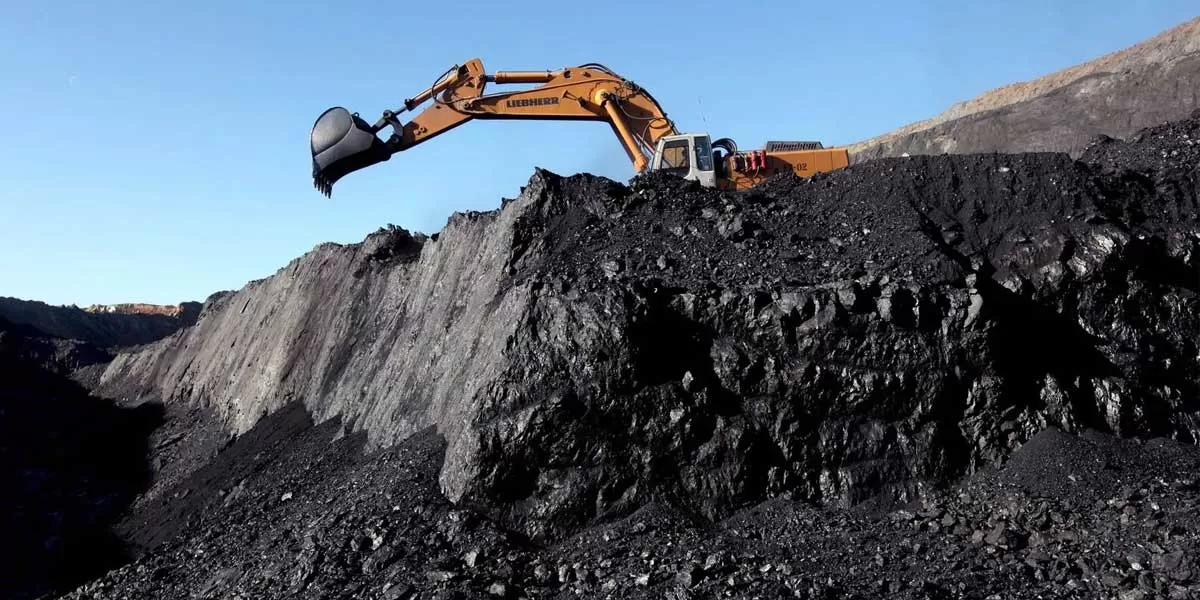 India Boosts Domestic Coal Production, Opens 67 Mines for Auction