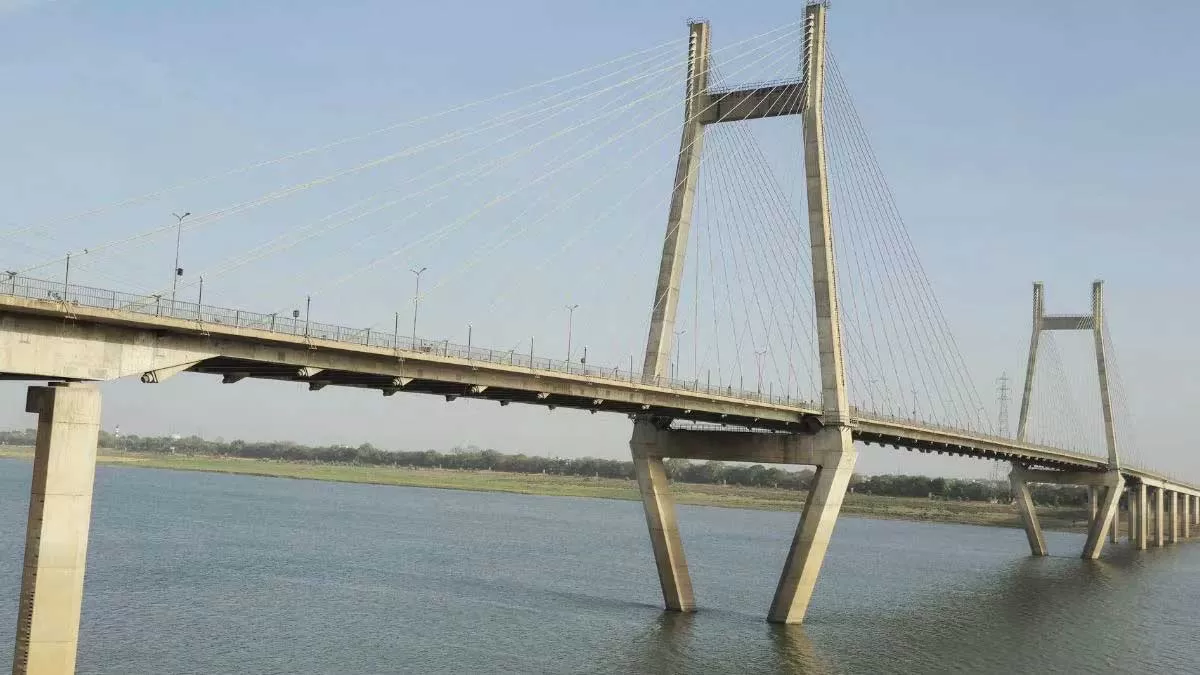 Uttarakhand PWD Minister urges for need to refurbish the Yamuna Bridge