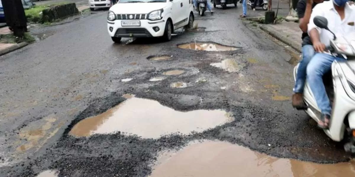 Delhi Government Urges Resolution for Zakhira Underpass Waterlogging