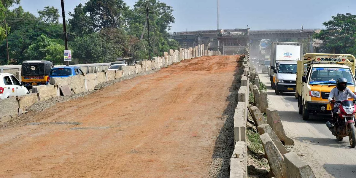 New Roundabout to Fix Blind Spot Near Ukkadam Bus Stand in Coimbatore