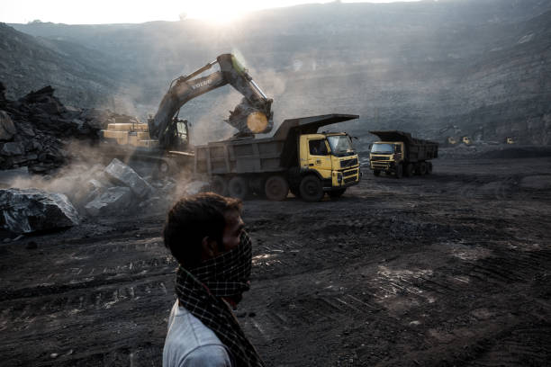 Coal India to reduce manpower by 5% annually for the next 5-10 years 