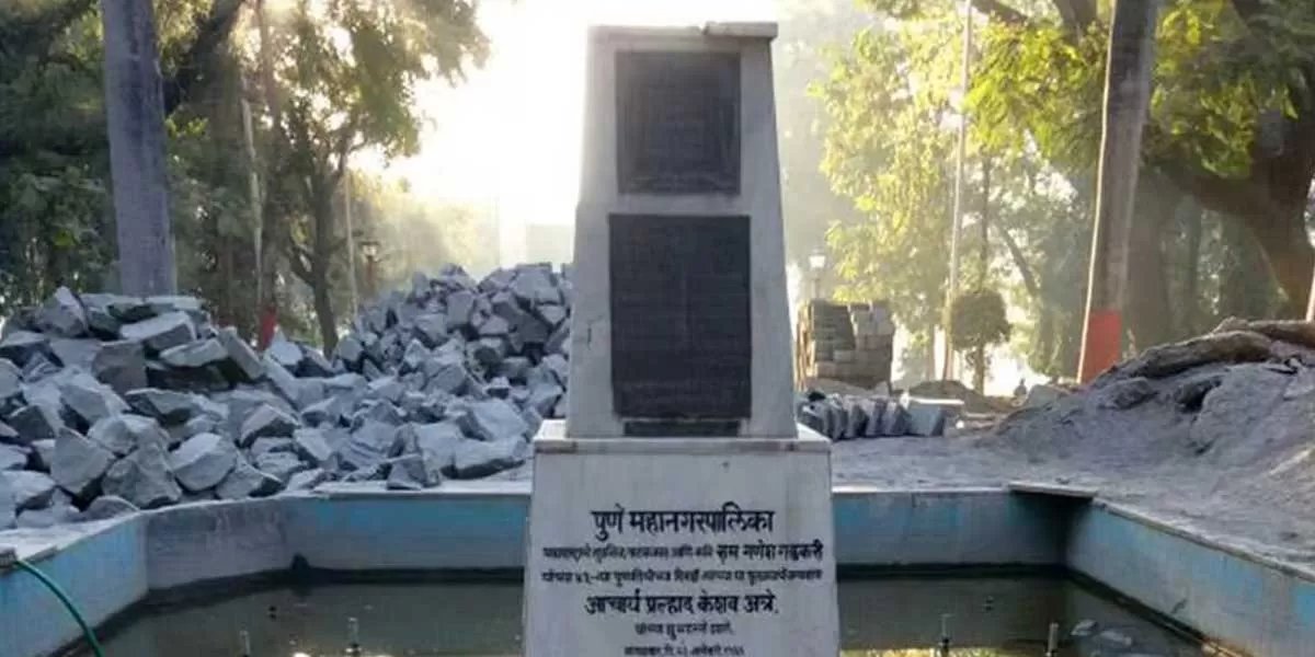 Gadkari criticises statue collapse, advocates stainless steel use