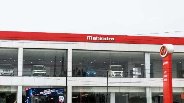 Mahindra's CEV-V Range at bauma ConExpo
