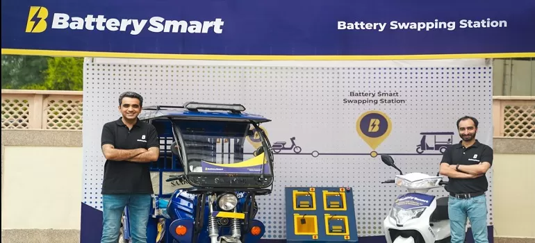 Govt Unveils Guidelines to Strengthen EV Battery Swapping Ecosystem