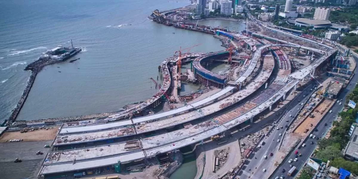 BMC Starts Removing Mastic Layer from Mumbai Coastal Road