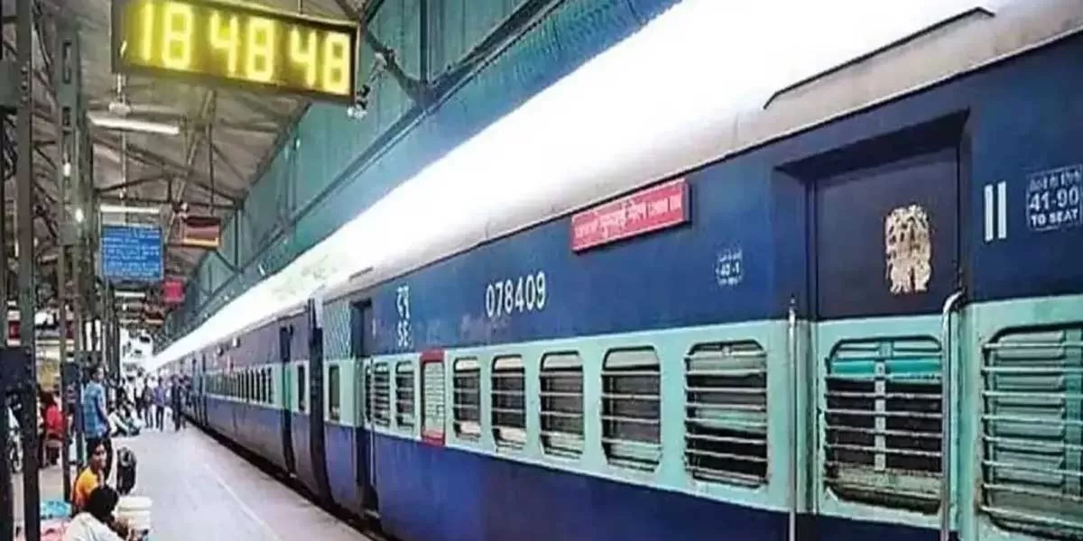 1000 new general coaches to be added in 370 trains by Nov end