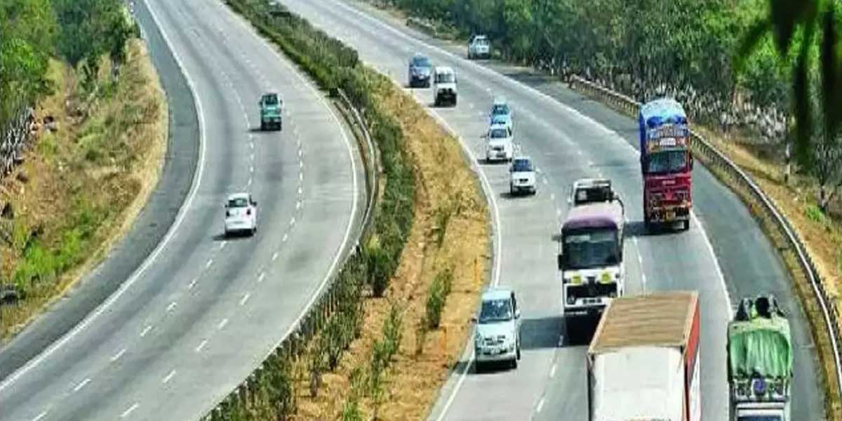 Delhi HC Pushes for Ban on Slow Vehicles on Expressways