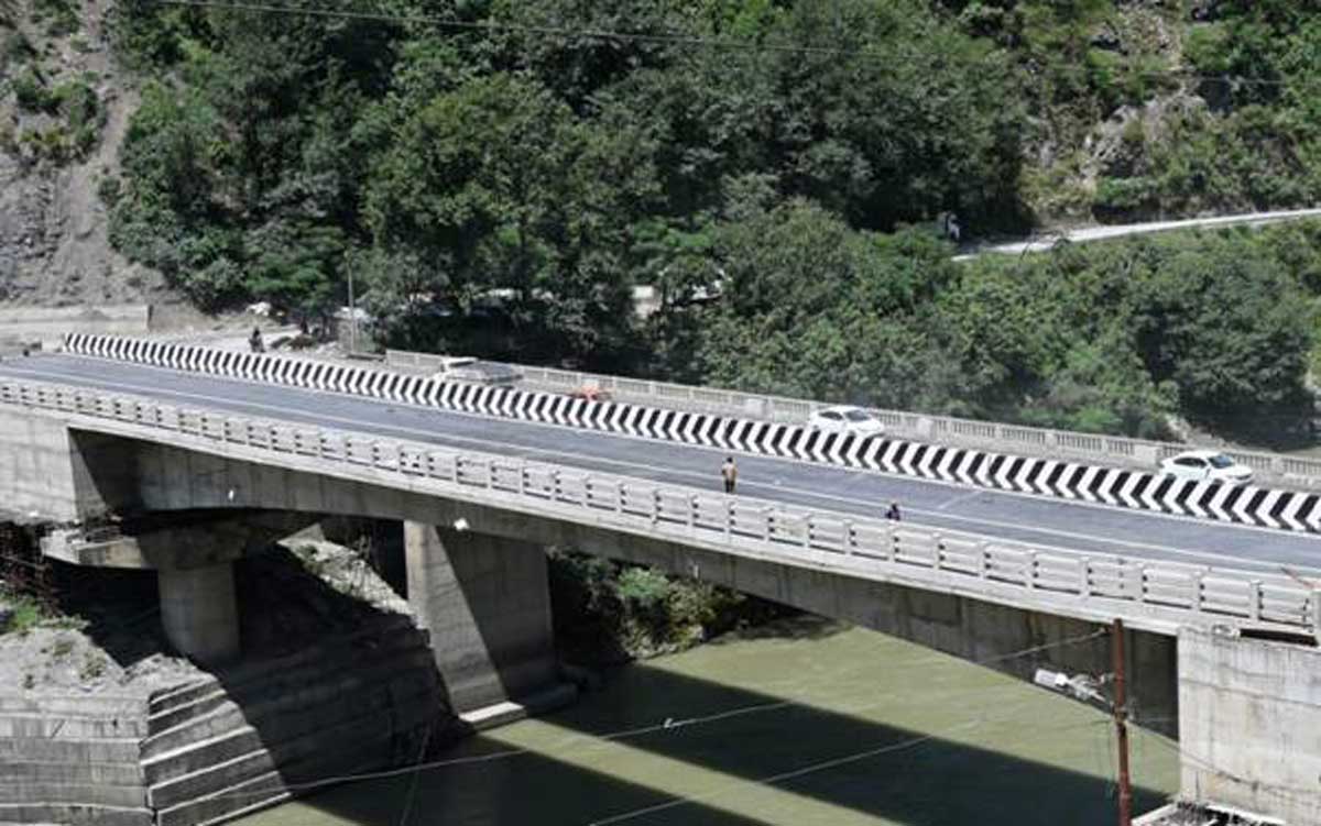 Gadkari: Jaiswal Bridge on NH-44 in J&K Completed