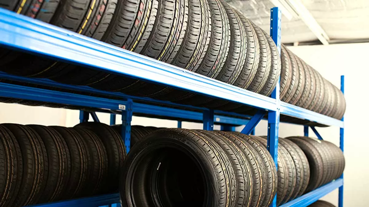 Bridgestone launches industry first 100 km tyre service in India