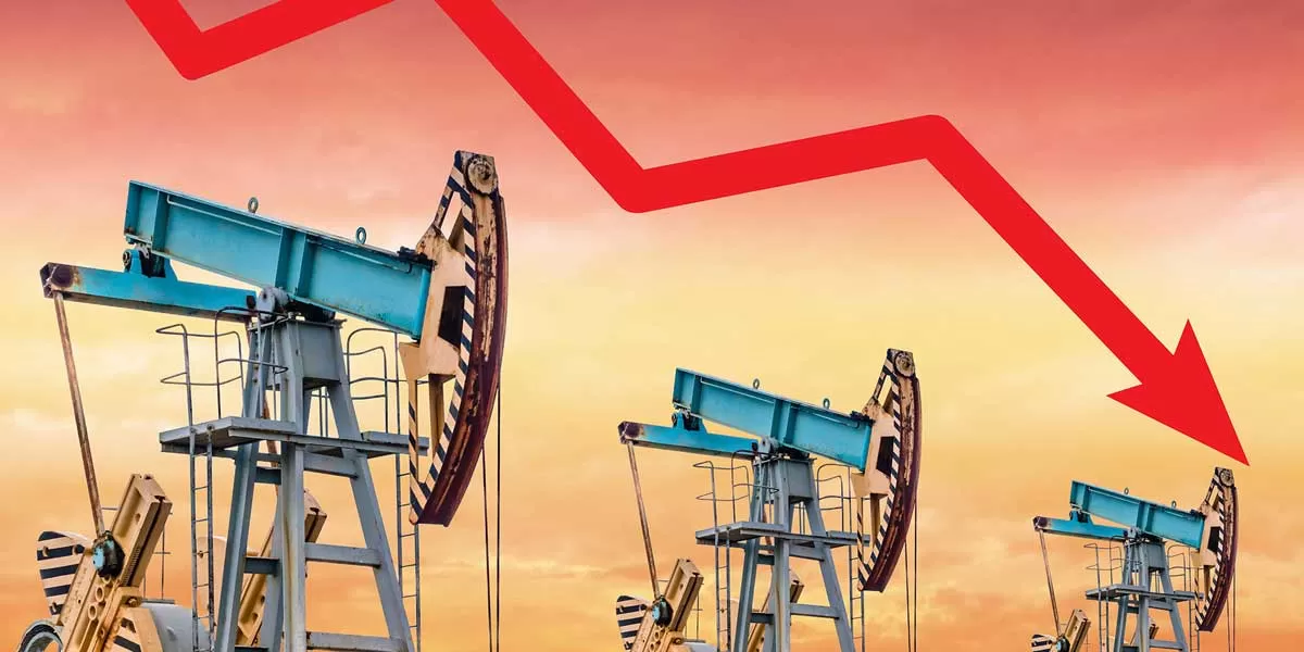 Oil Prices Fall Over 1% Amid Hurricane Risk Receding