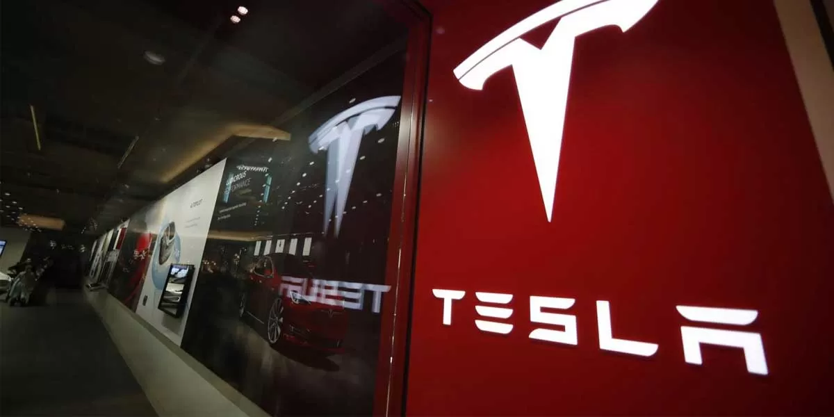 Tesla Backs Elon Musk's Lucrative Compensation