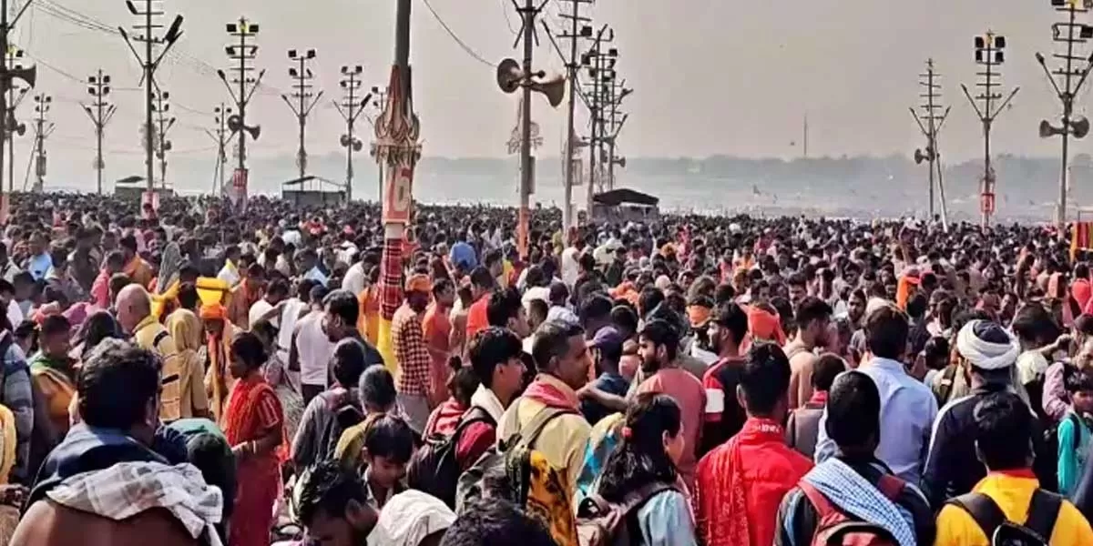 Ayush Serves 800,000 Devotees at Maha Kumbh