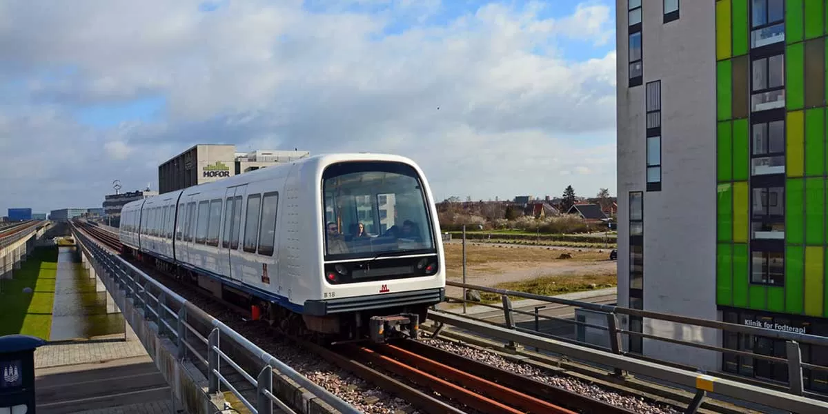 Alstom Set to Manufacture 32 More Driverless Trains