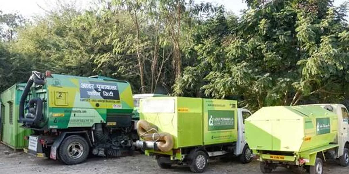 PMC to Buy 81 Trash Vans for Improved Waste Management in New Areas