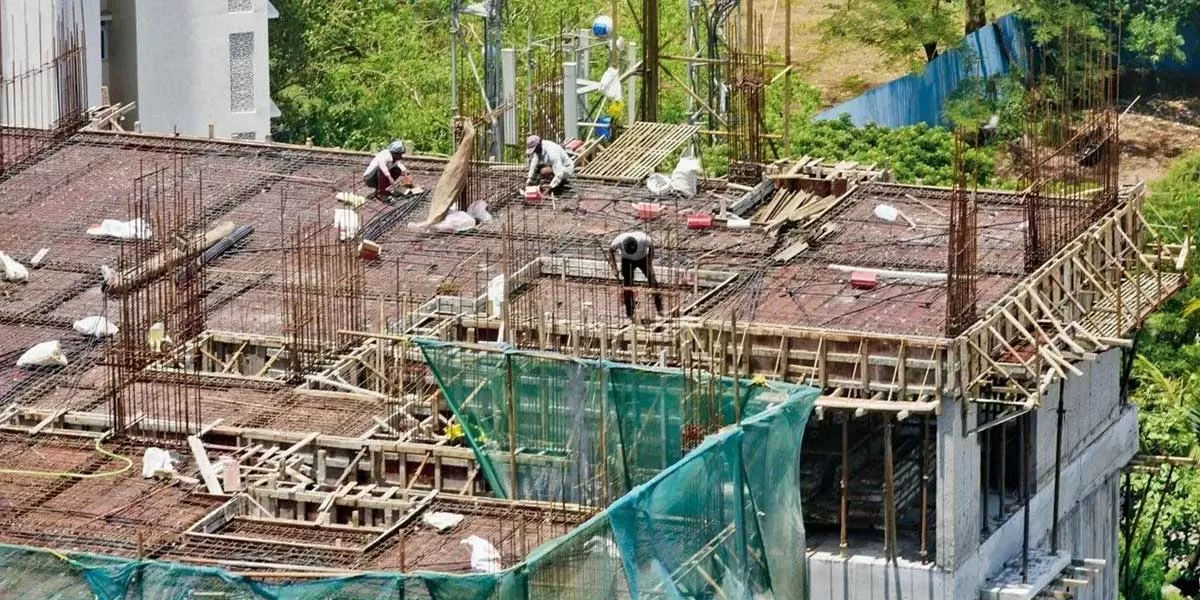 Maharashtra Govt Starts Online Registration for Construction Workers