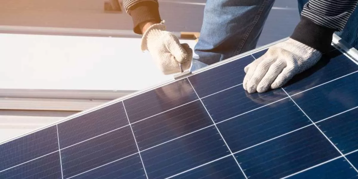 SECI issues tender for 400 MWp solar module and cell manufacturing job