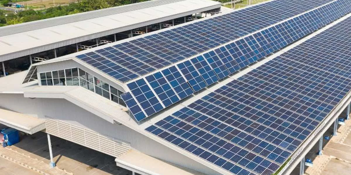 Northeast Frontier Railway issues 5.7 MW rooftop solar projects bids