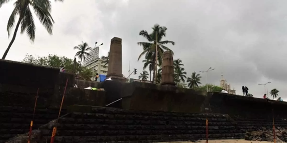 BMC Initiates Restoration of Marine Drive's Parsi Gate