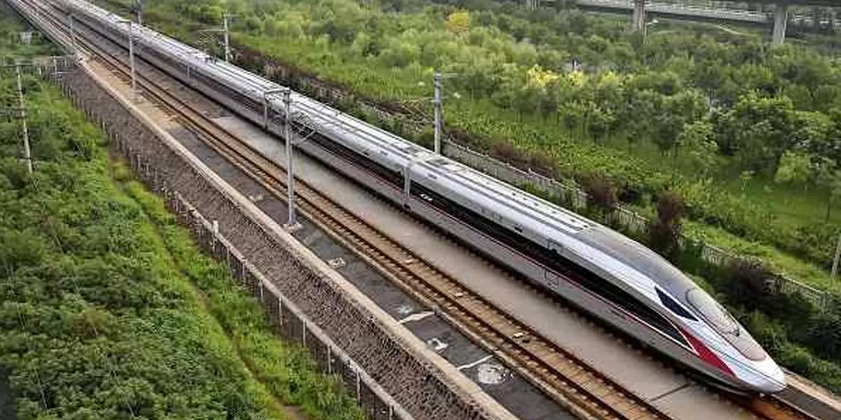 Vietnam Approves $67 Billion High-Speed Railway Project