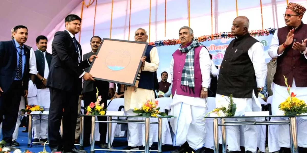 CM Nitish Kumar Inaugurates Rs 2 Billion Projects in East Champaran