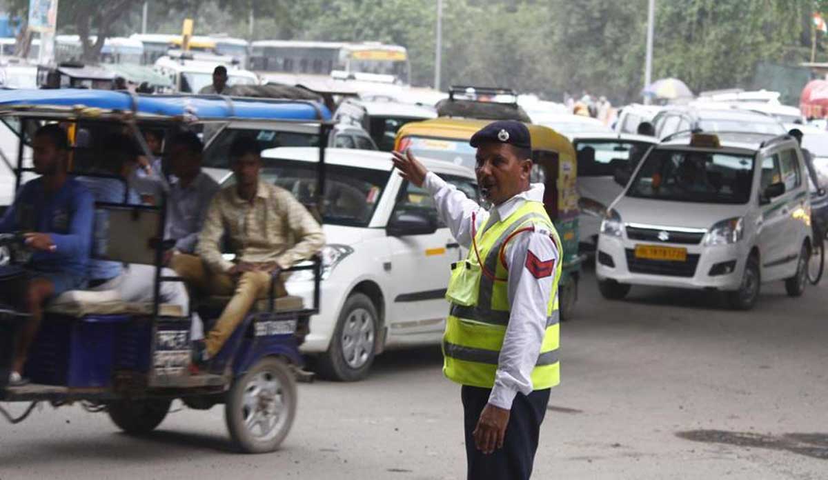 Gurugram police take action to alleviate traffic congestion