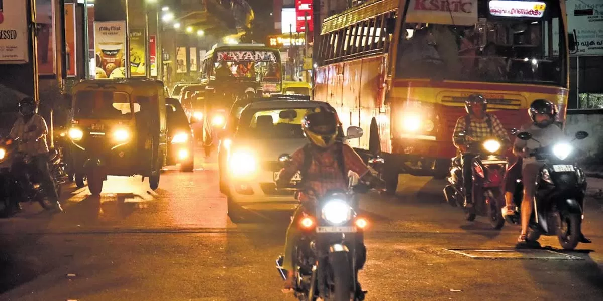 Bus corridor on the North Paravur-Aroor stretch recommended