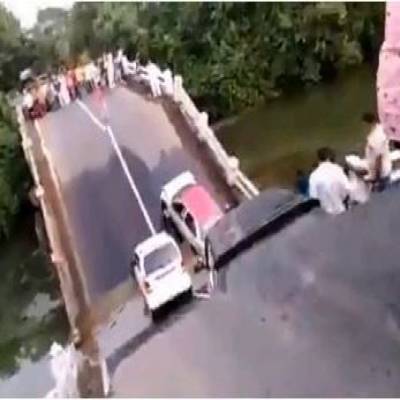 Five vehicles plunged into the river on Sunday when a 60-ft-long bridge near Malanka village near Junagadh in Gujarat collapsed due to heavy rainfall.