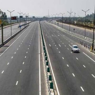 Yamuna Expressway to be widened to eight lanes